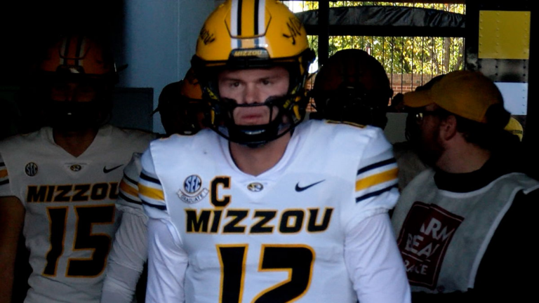 RECAP: Mizzou loses heartbreaker despite Cook’s inspiring return