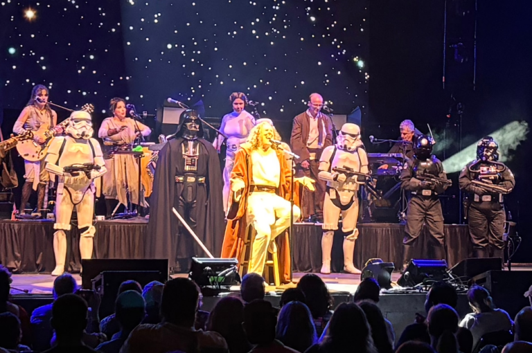 ‘Weird Al’ Yankovic gets ‘Bigger and Weirder’ at Blossom with 40 years of funny songs