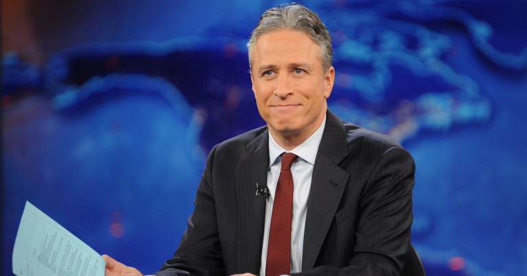 Jon Stewart To Host ‘The Daily Show’ In Rare Mid-Week Appearance After Kimmel Suspension