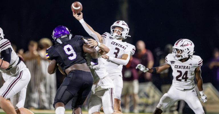 Vote for Baton Rouge area high school athlete of the week