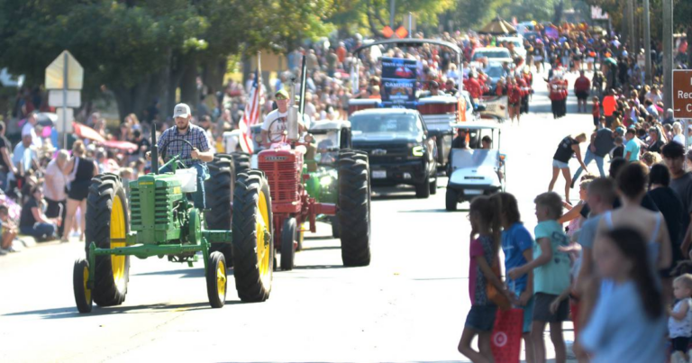 Tractor Classic held at Autumn on Parade in Oregon
