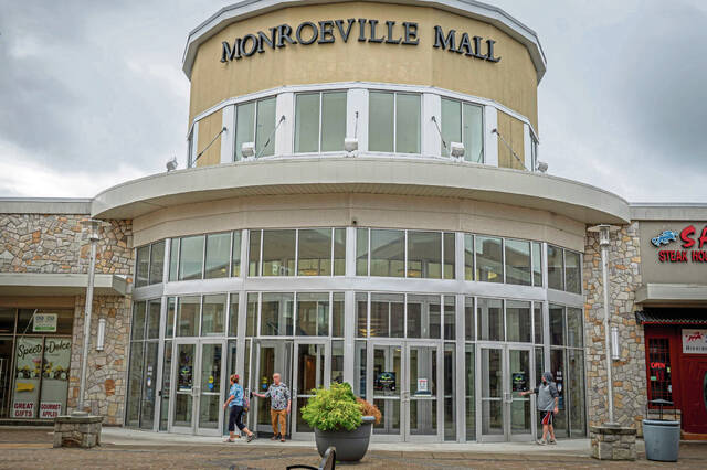 Plans to raze Monroeville Mall surprise industry leaders as aficionado laments loss
