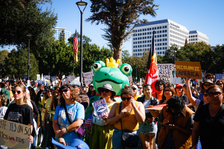 ‘No Kings’ rallies featured patriotism on parade