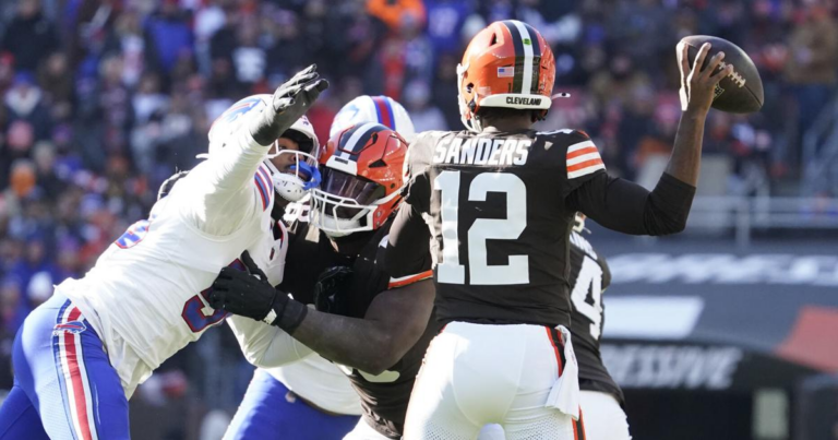 Bills’ Greg Rousseau gets hot with 2.5 sacks vs Browns