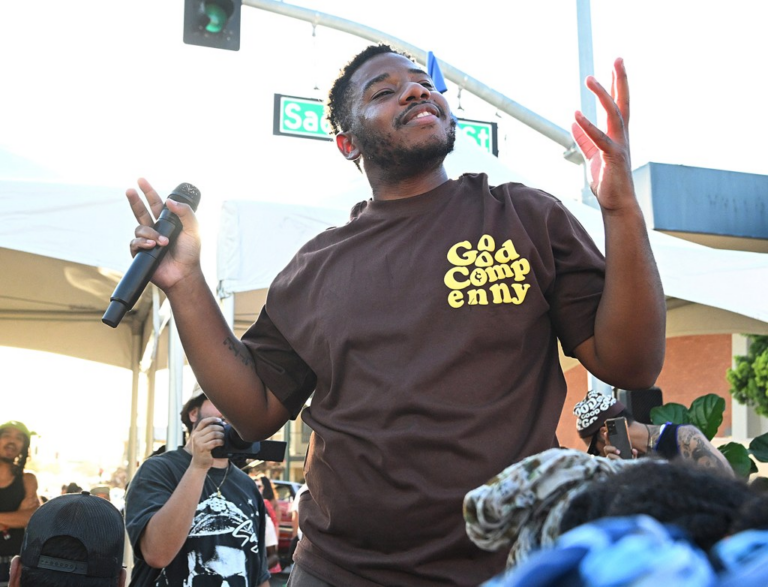 Rapper features East Bay high schools in music videos for Bay Area anthem