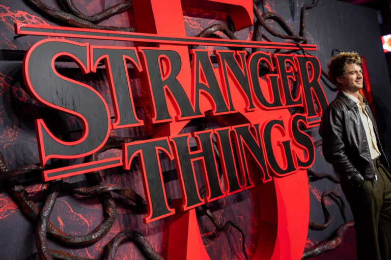 Bowie’s ‘Heroes’ sees massive streaming spike from ‘Stranger Things’ finale