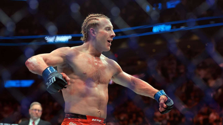 UFC’s Paramount+ partnership prominently featured during NFL playoffs before UFC 324