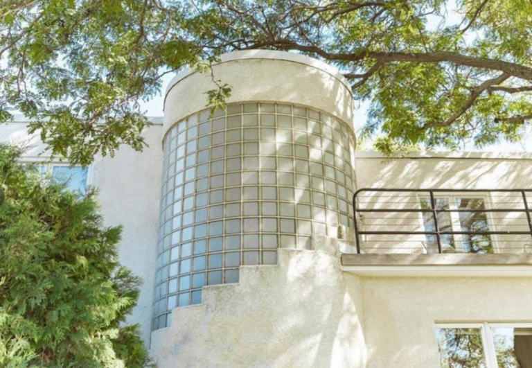 Step Inside This Stunning 1947 Lake Home in Maplewood, MN
