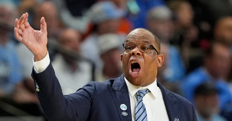 North Carolina parts ways with men’s basketball coach Hubert Davis after 5 seasons