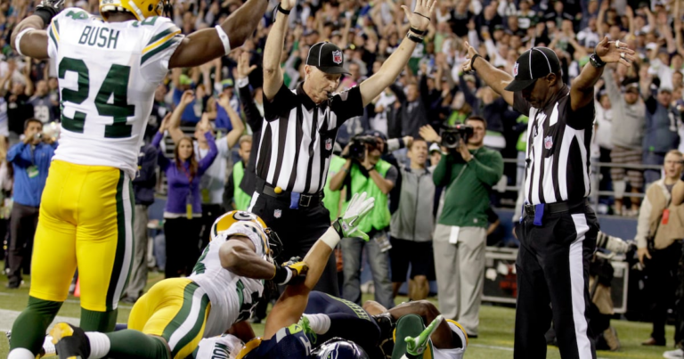 NFL’s last foray into replacement refs featured blown calls, rule mix-ups and the Fail Mary