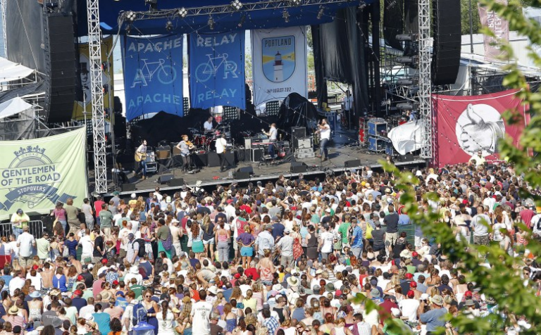 2012 photos capture Mumford & Sons performing at Portland’s Eastern Prom