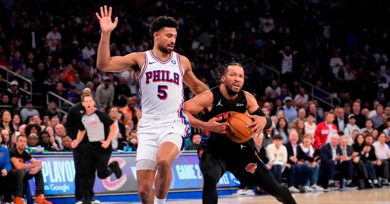 Jalen Brunson helps the Knicks take a 2-0 lead over the 76ers with a 108-102 victory