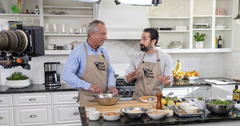 RFK Jr. Torches CNN’s Erin Burnett After Attempting to Discredit Affordable Meals Featured on MAHA’s New Food Show: ‘TDS Has So Debilitated’ Her That She Abandoned Common Sense and Basic Arithmetic *